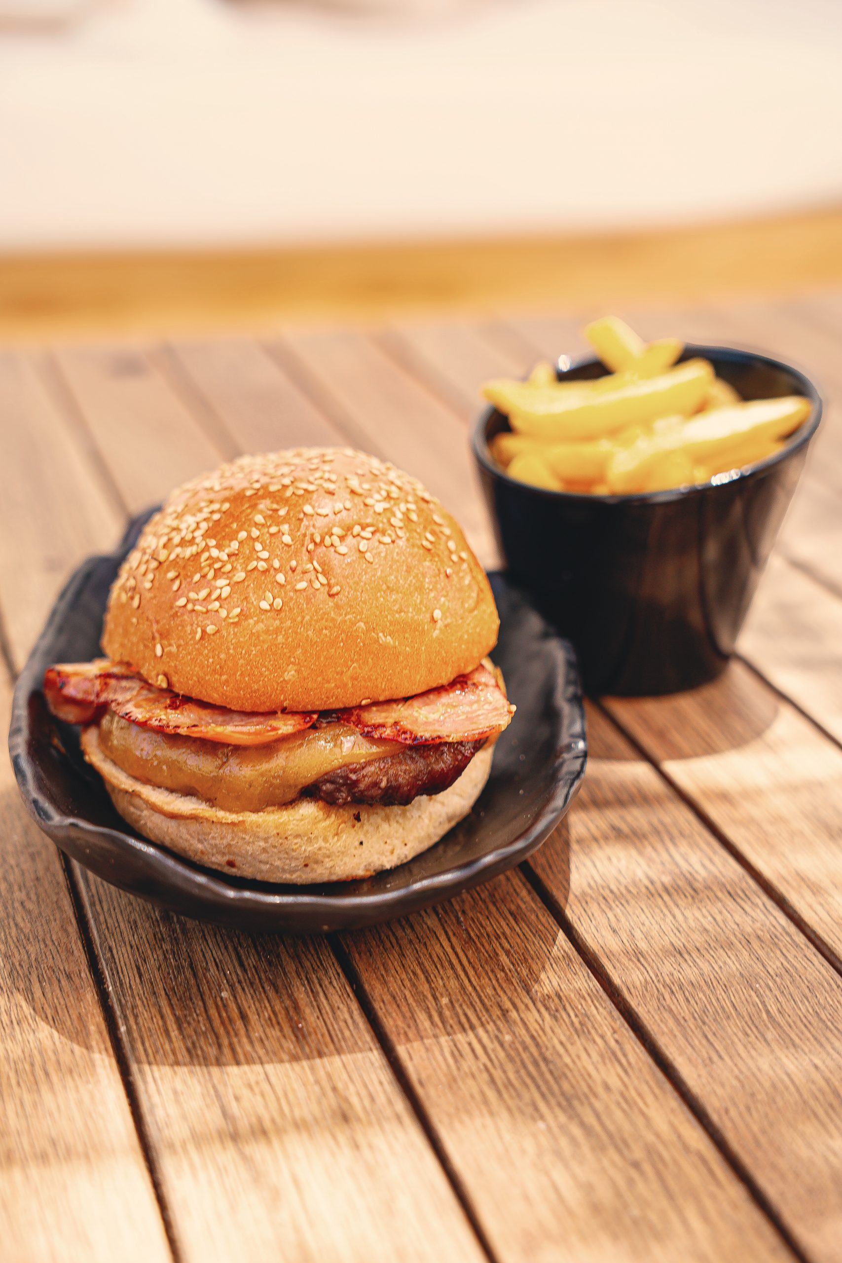 Burger Black Angus Makala